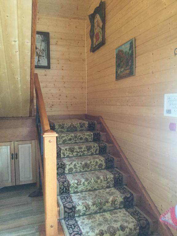 Ferienwohnung Udany Weekend Ustrzyki Dolne Exterior foto