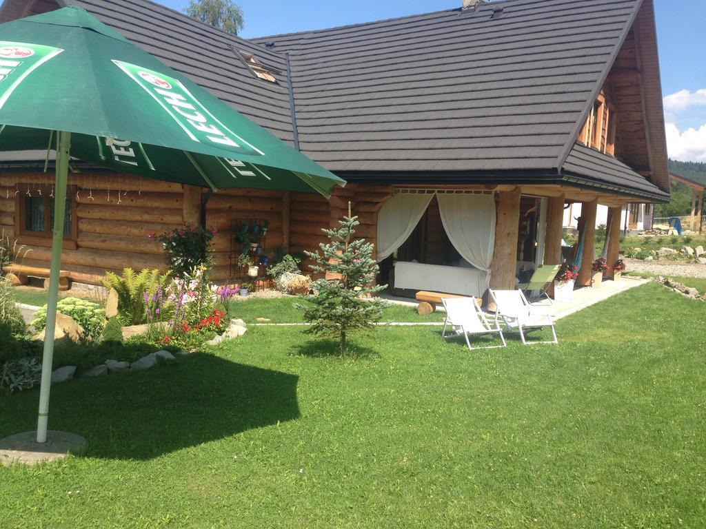 Ferienwohnung Udany Weekend Ustrzyki Dolne Exterior foto