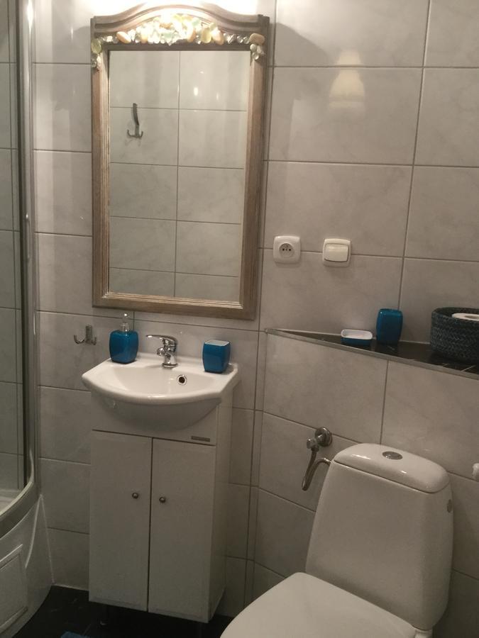 Ferienwohnung Udany Weekend Ustrzyki Dolne Exterior foto